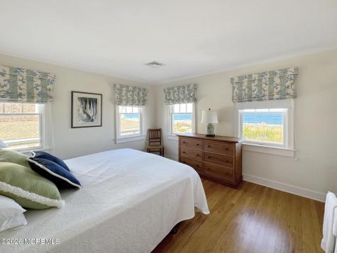 985 East Avenue Mantoloking NJ 08738