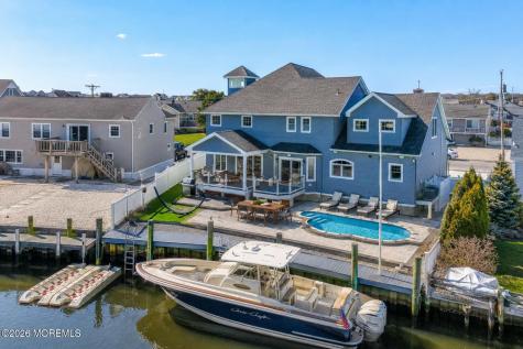 18 Culebra Avenue Toms River NJ 08753