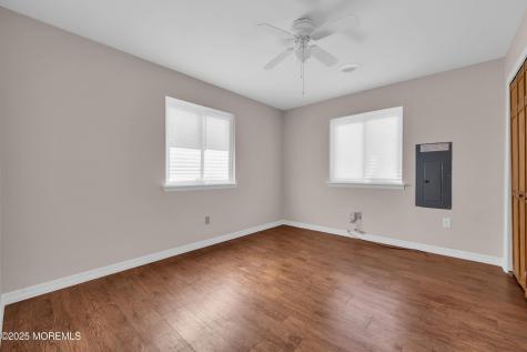 3118 Glasgow Avenue Toms River NJ 08753