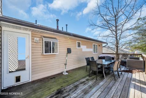 3118 Glasgow Avenue Toms River NJ 08753