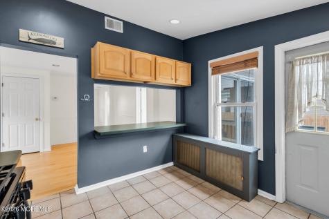 17 Brevent Avenue Leonardo NJ 07737
