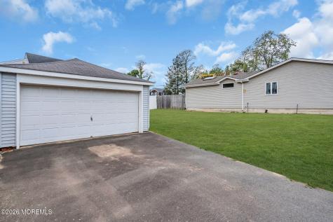 17 Brevent Avenue Leonardo NJ 07737