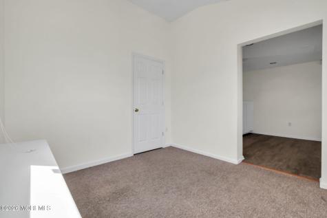 17 Brevent Avenue Leonardo NJ 07737