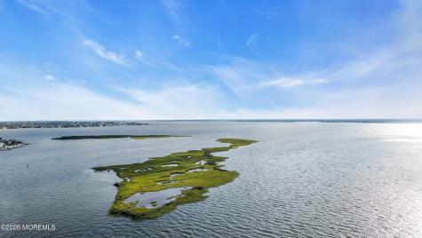 102 W Spray Way Lavallette NJ 08735