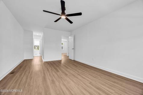 86 Holly Drive Eatontown NJ 07724