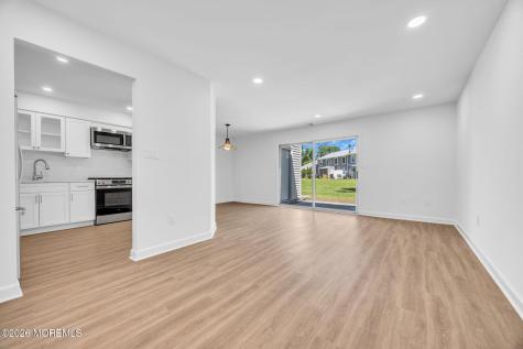 86 Holly Drive Eatontown NJ 07724