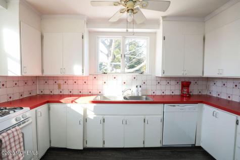 17 Beach Road Monmouth Beach NJ 07750