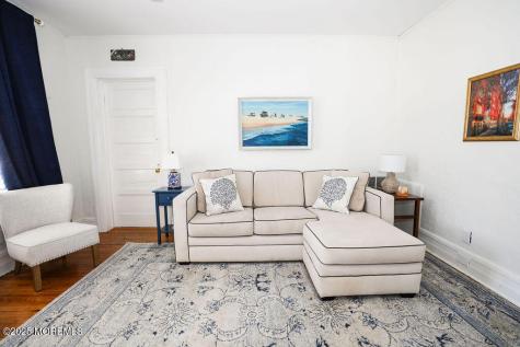 17 Beach Road Monmouth Beach NJ 07750