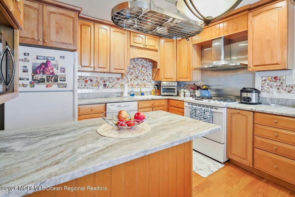 220 Marine Place Avon-by-the-sea NJ 07717