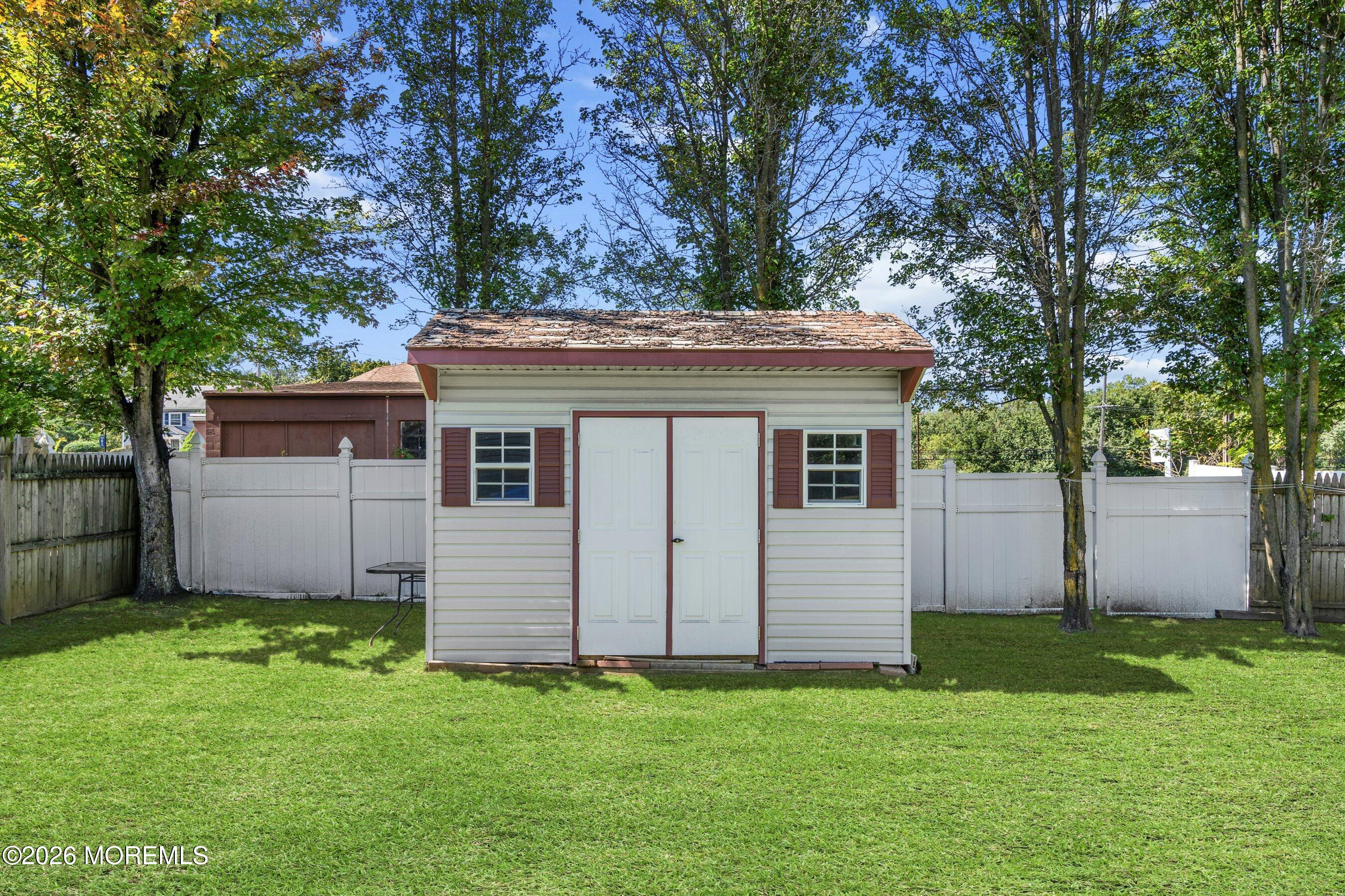 5 Buck Lane Marlboro NJ 07746