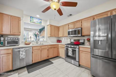761 Banyan Court Morganville NJ 07751