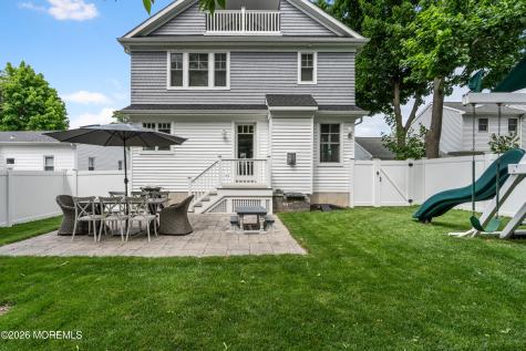 15 Shrewsbury Drive Monmouth Beach NJ 07750