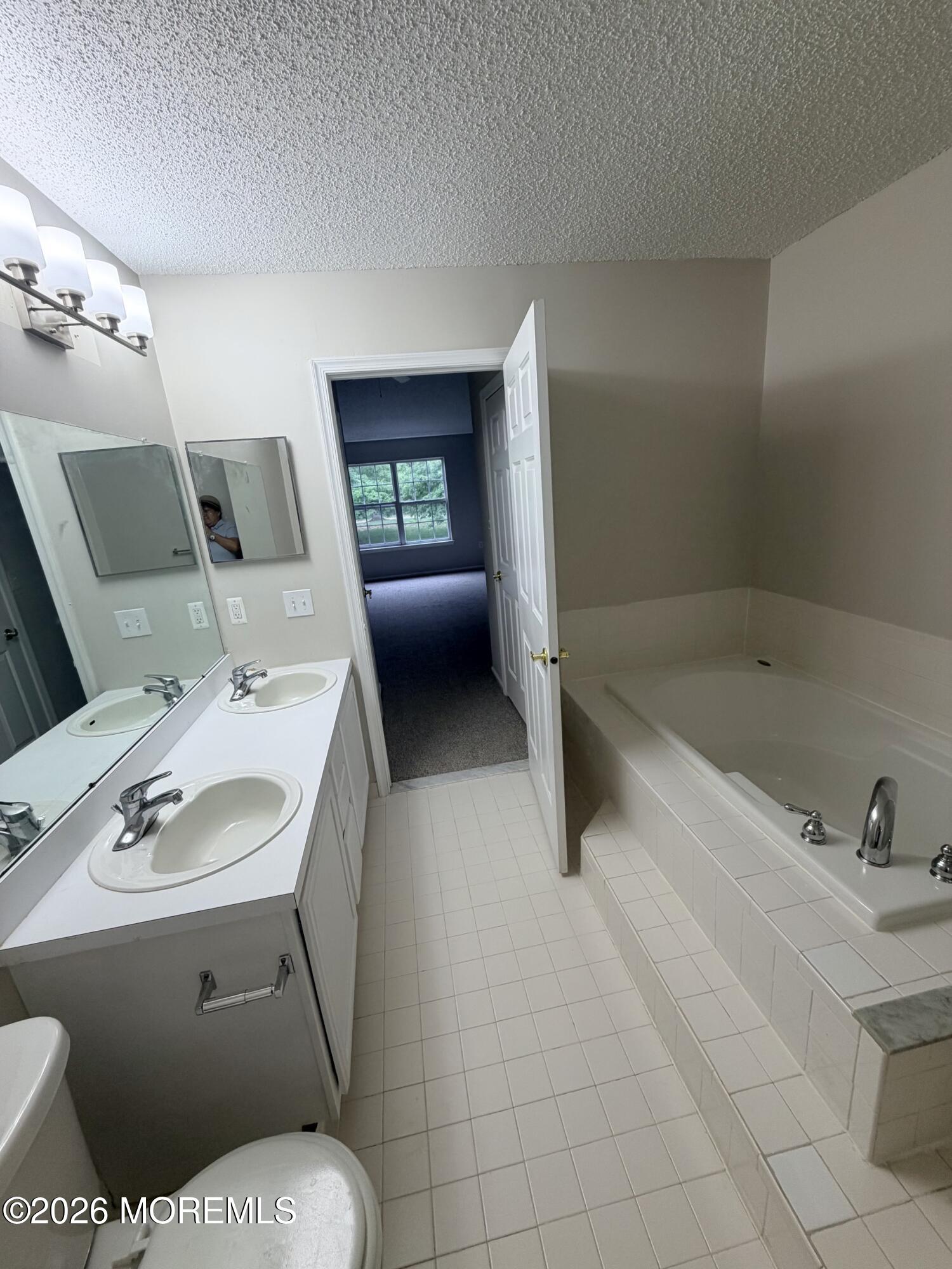 29 Madison Court Tinton Falls NJ 07712