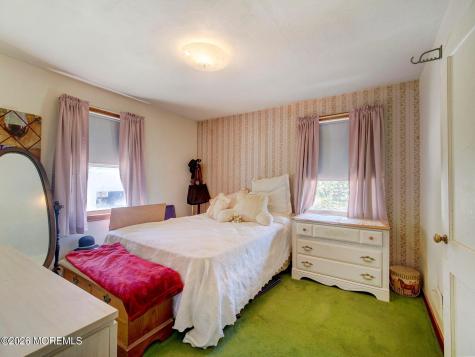 224 Chatham Avenue Oakhurst NJ 07755