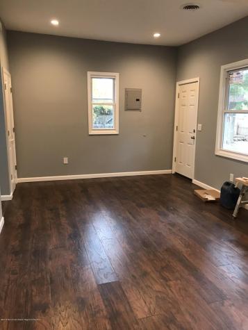 32 Frazee Place Keansburg NJ 07734