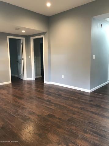32 Frazee Place Keansburg NJ 07734