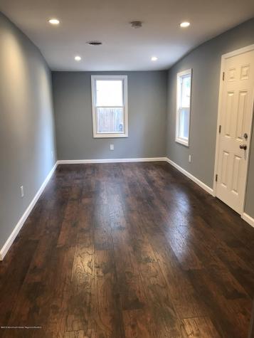 32 Frazee Place Keansburg NJ 07734
