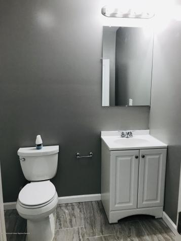 32 Frazee Place Keansburg NJ 07734