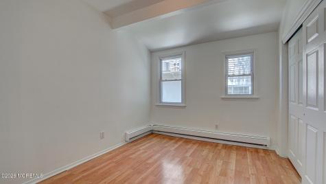 19 Bayview Avenue Keansburg NJ 07734