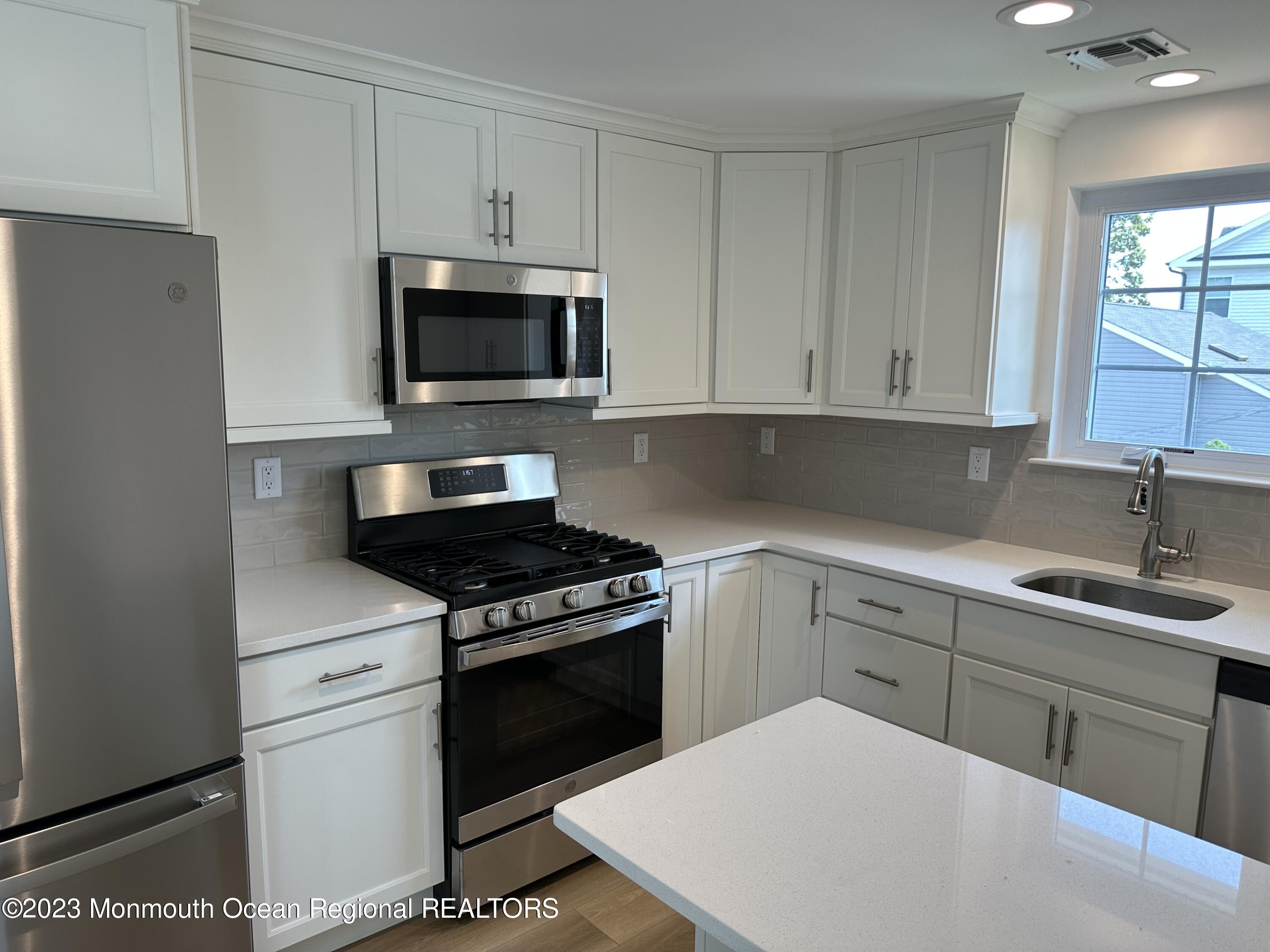 207B Bridge Avenue Red Bank NJ 07701
