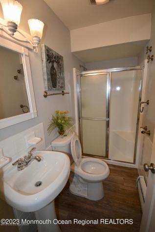 198 Elmwood Road Oakhurst NJ 07755