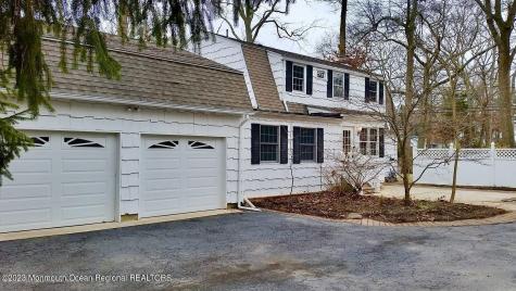 198 Elmwood Road Oakhurst NJ 07755