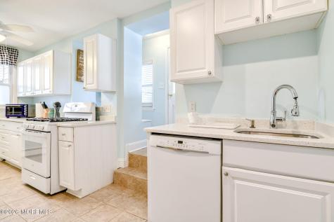 18 Abbott Avenue Ocean Grove NJ 07756