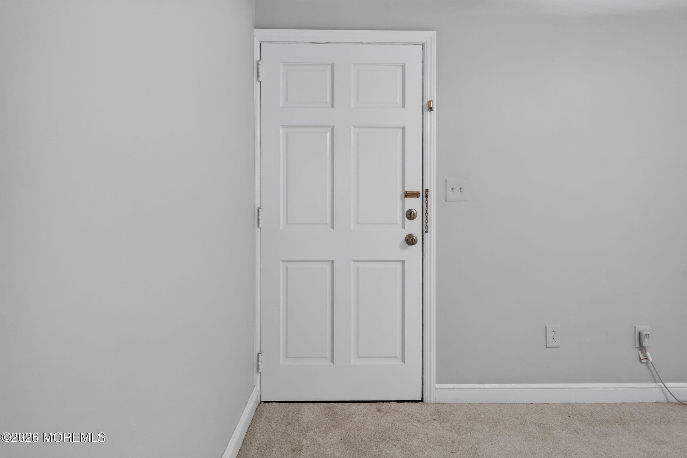 22 Oldfield Place Red Bank NJ 07701