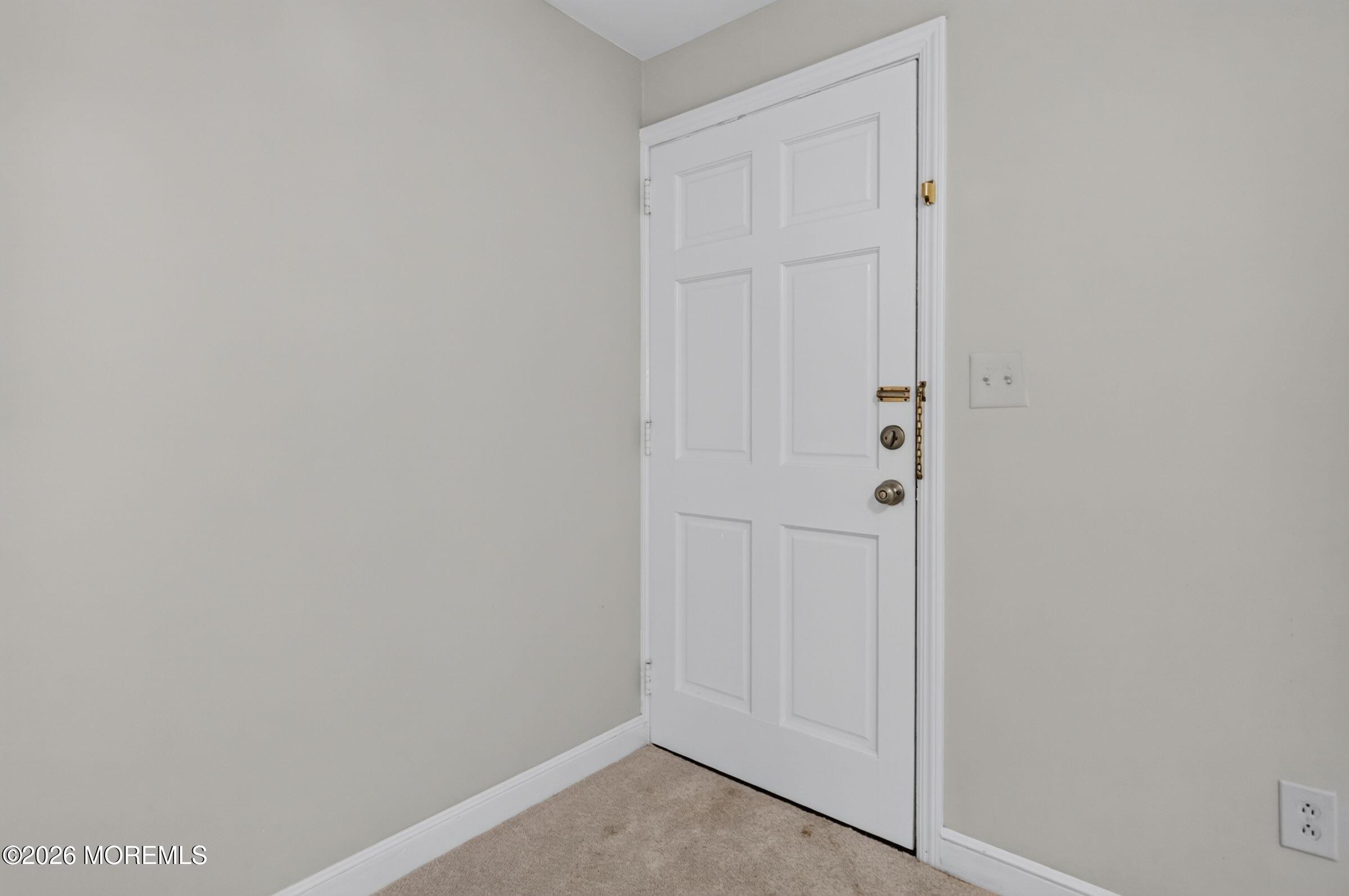 22 Oldfield Place Red Bank NJ 07701