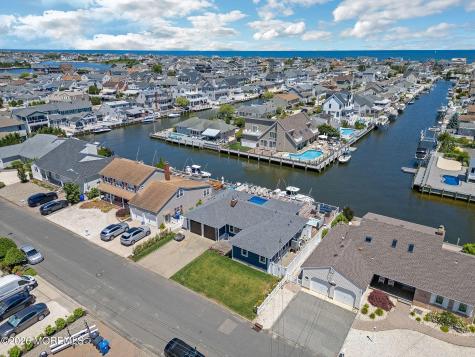 347 Bay Lane Mantoloking NJ 08738