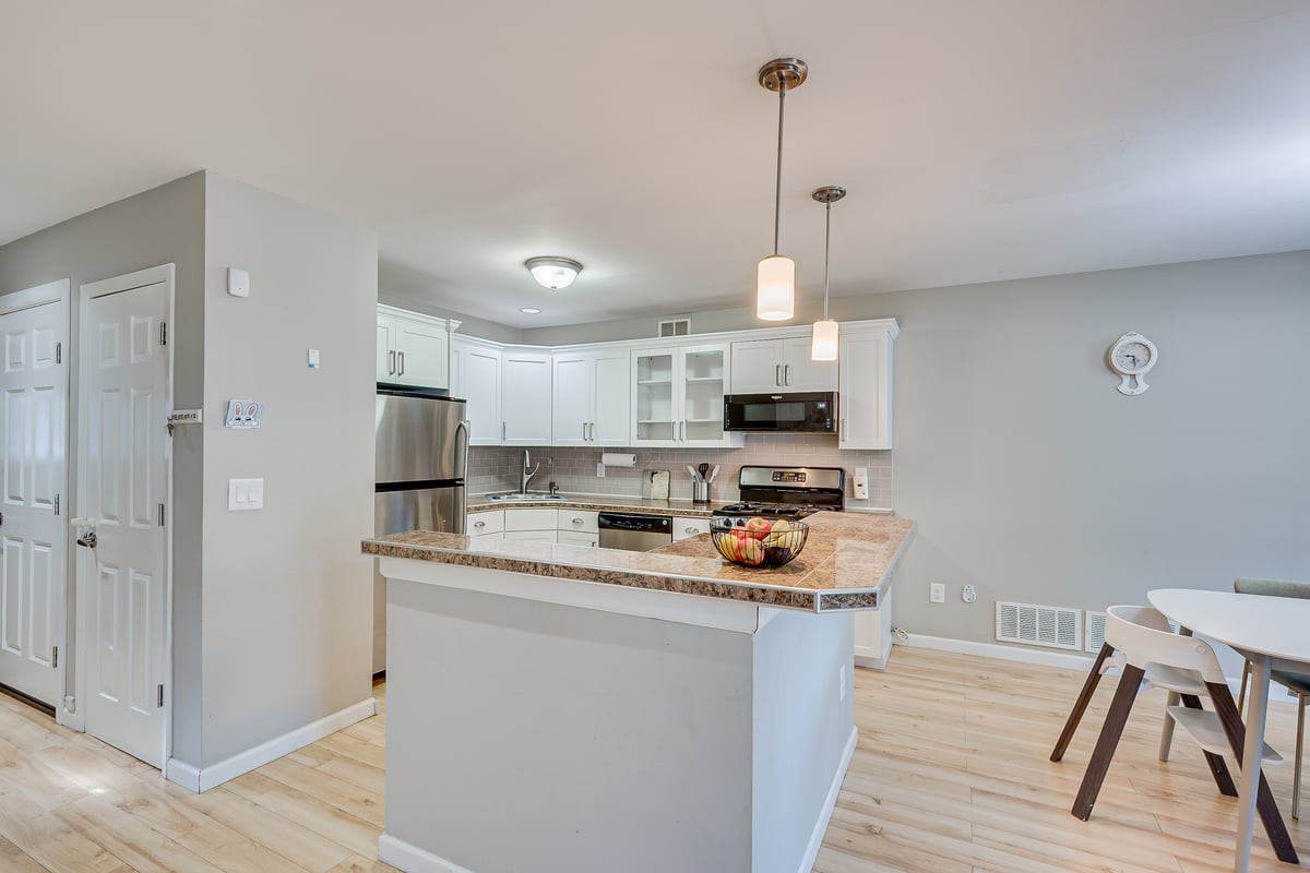 61 Sand Hill Road Jamesburg NJ 08831