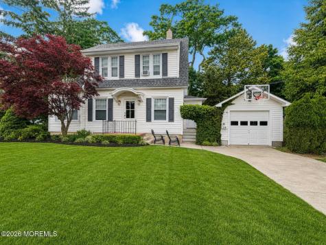 219 Elberon Boulevard Oakhurst NJ 07755