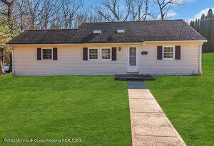 1429 Lakewood Road Manasquan NJ 08736