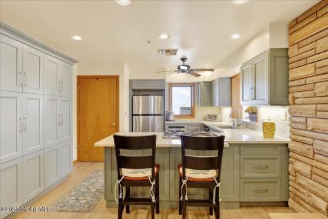 8 Ortley Avenue Lavallette NJ 08735