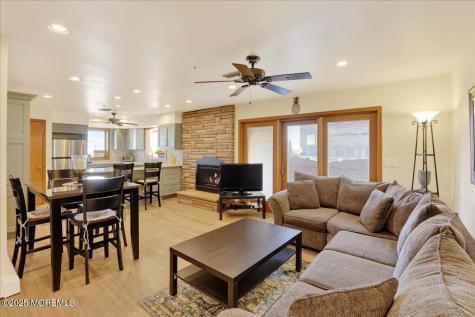 8 Ortley Avenue Lavallette NJ 08735