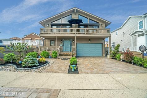 8 Ortley Avenue Lavallette NJ 08735