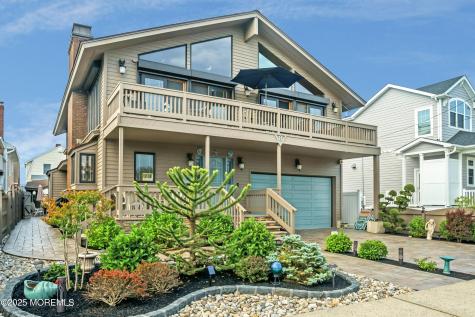 8 Ortley Avenue Lavallette NJ 08735