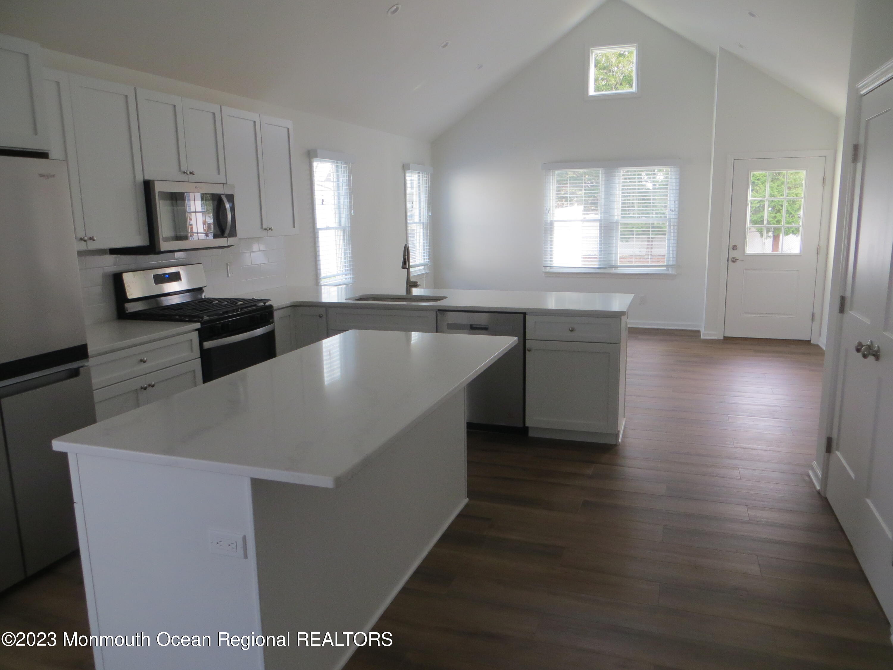 28 Trenton Avenue Manasquan NJ 08736