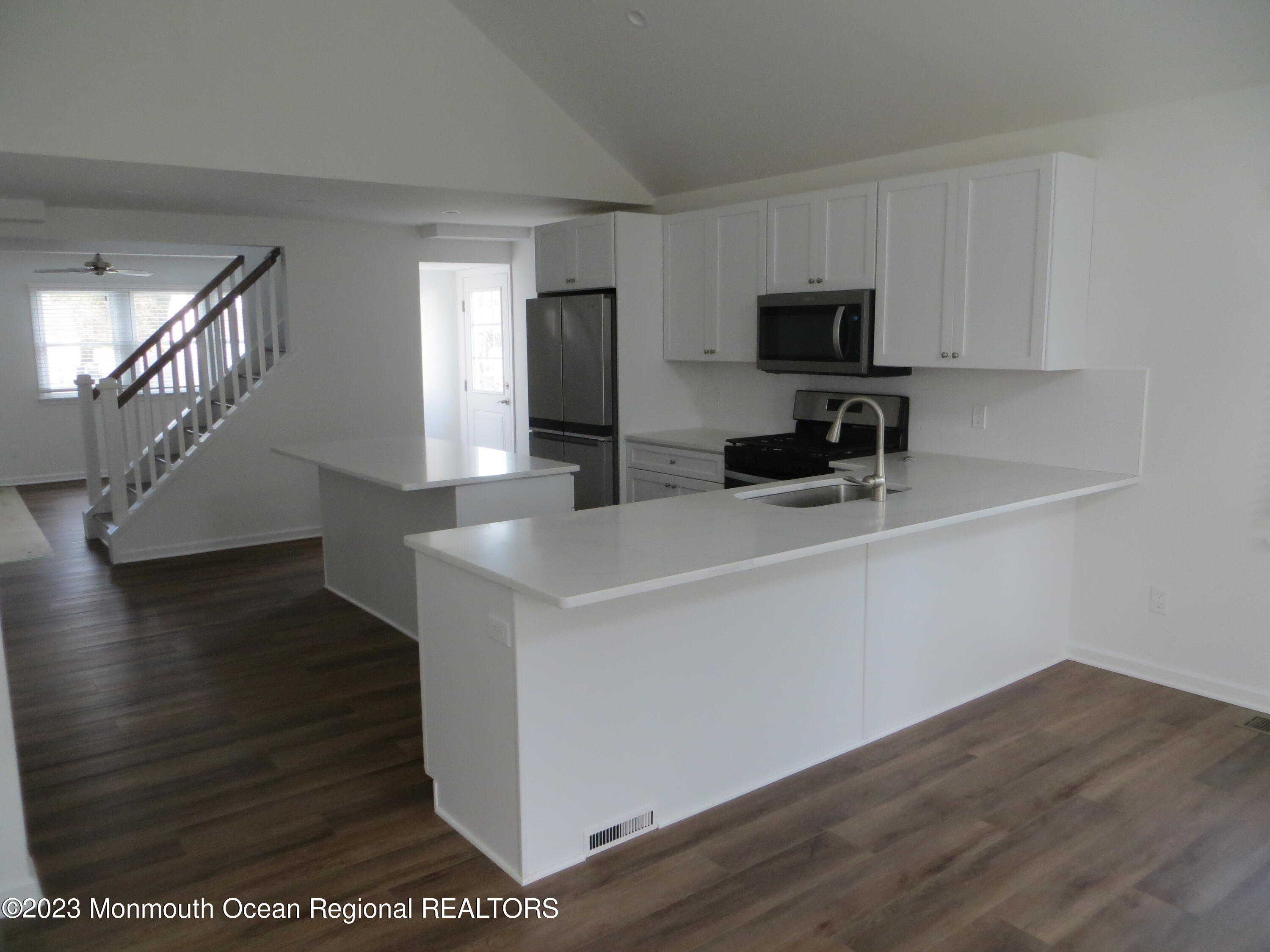 28 Trenton Avenue Manasquan NJ 08736