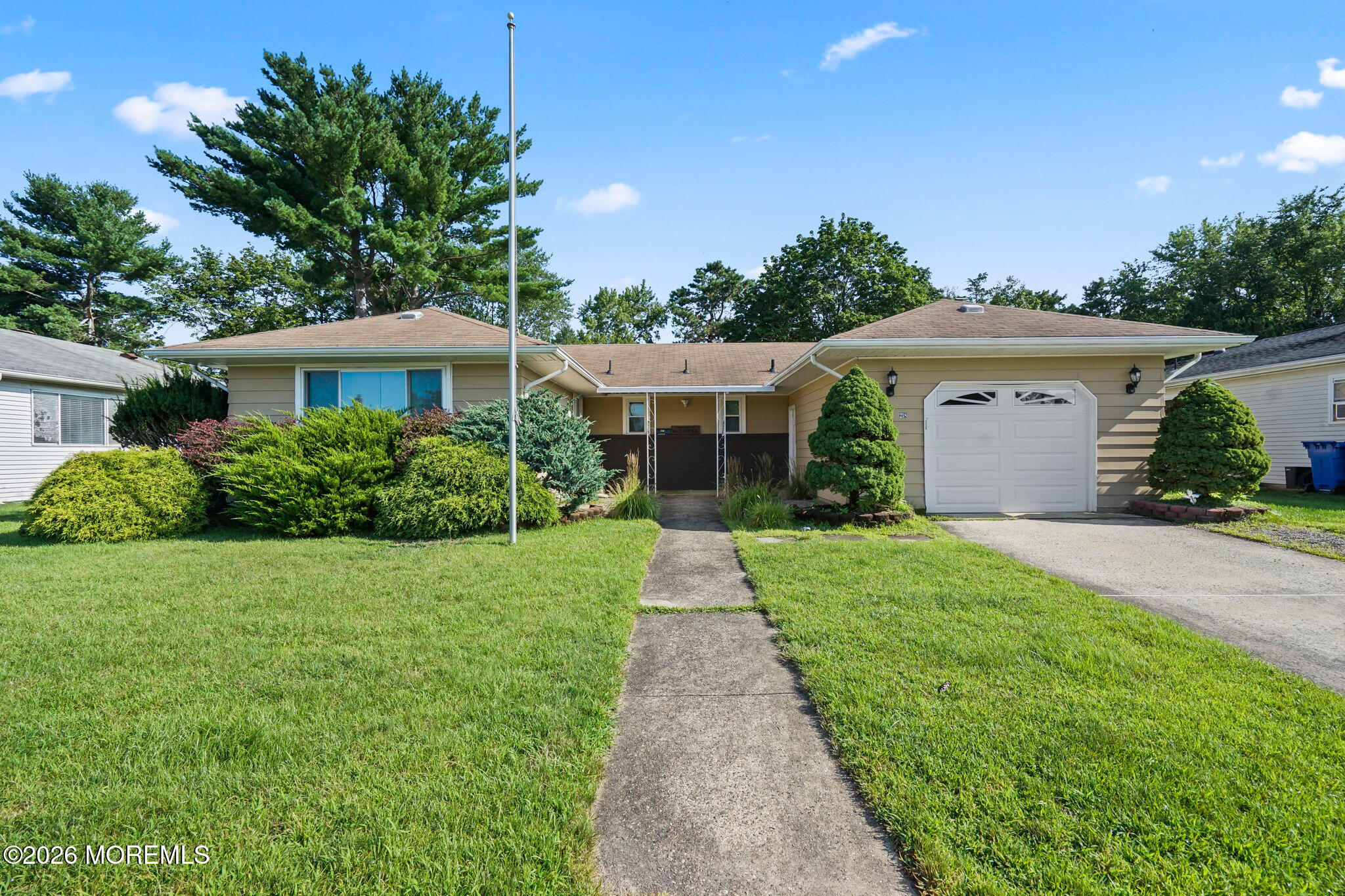 218 Fort De France Avenue Toms River NJ 08757