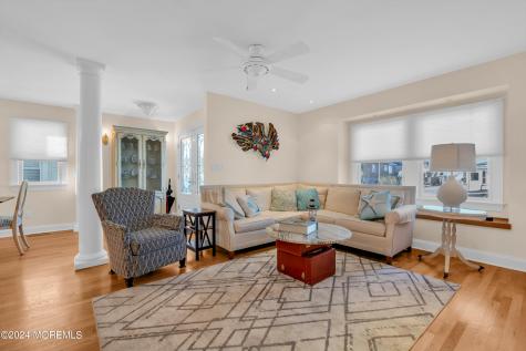 18 Meadow Avenue Manasquan NJ 08736