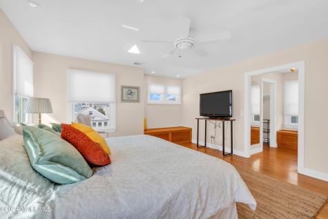 18 Meadow Avenue Manasquan NJ 08736