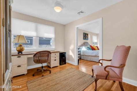 18 Meadow Avenue Manasquan NJ 08736