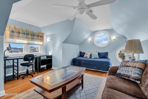 18 Meadow Avenue Manasquan NJ 08736