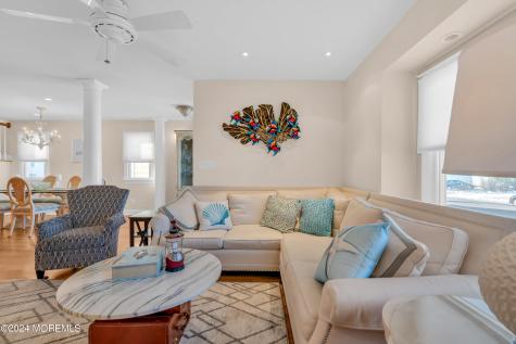18 Meadow Avenue Manasquan NJ 08736