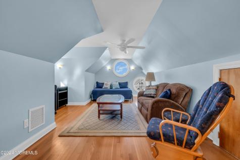 18 Meadow Avenue Manasquan NJ 08736