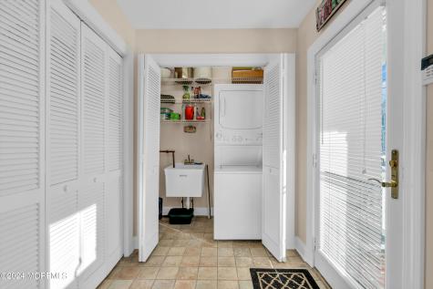 18 Meadow Avenue Manasquan NJ 08736