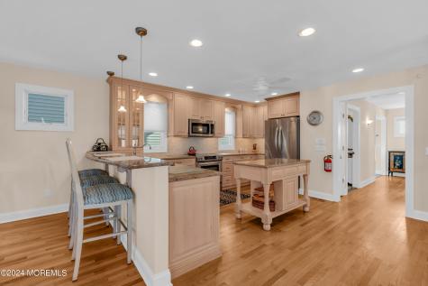 18 Meadow Avenue Manasquan NJ 08736