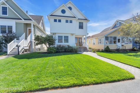 18 Meadow Avenue Manasquan NJ 08736