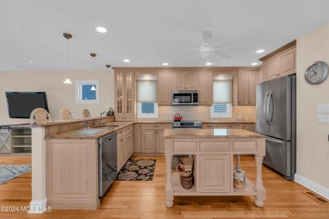 18 Meadow Avenue Manasquan NJ 08736